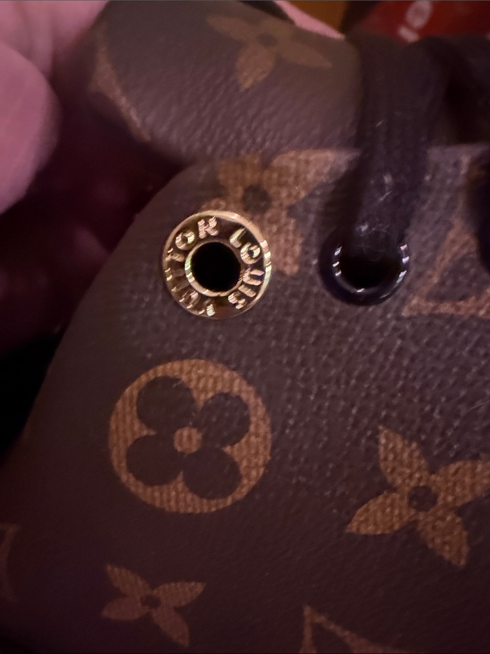Louis Vuitton Brown Monogram Low-Top Sneakers with Black Laces - Picture 5 of 7